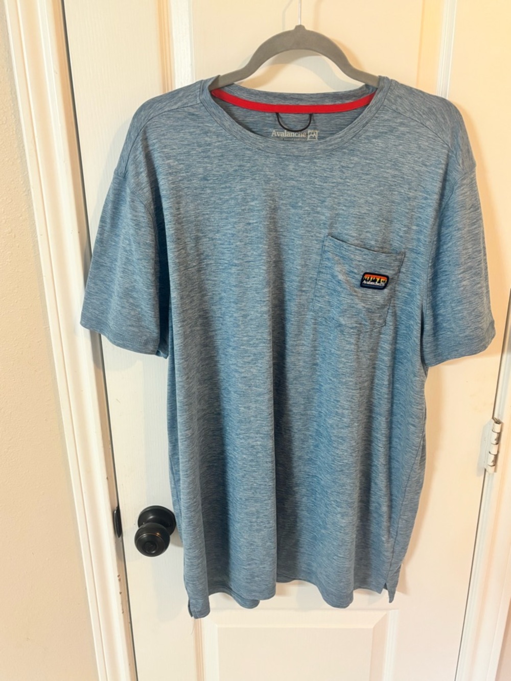 Avalanche‎ Men's XXL Heather Blue Short-Sleeve Pocket Tee Lightweight Spring